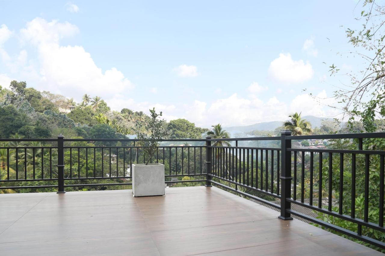 Chathu Holiday Home Kandy Exteriör bild